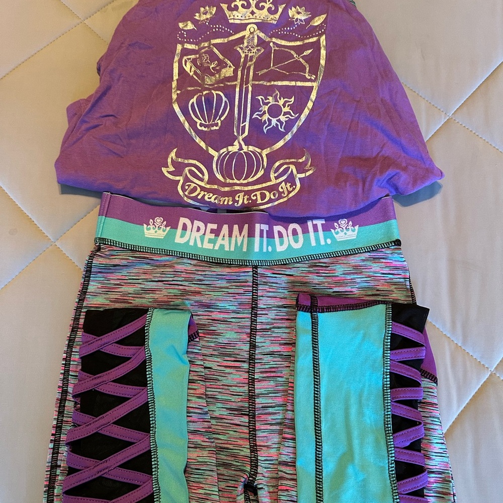 Our Universe Disney Princess active set